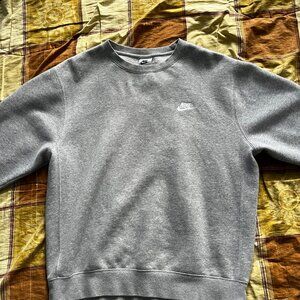 Nike Sportswear Men's Club Sweatshirt Grey
